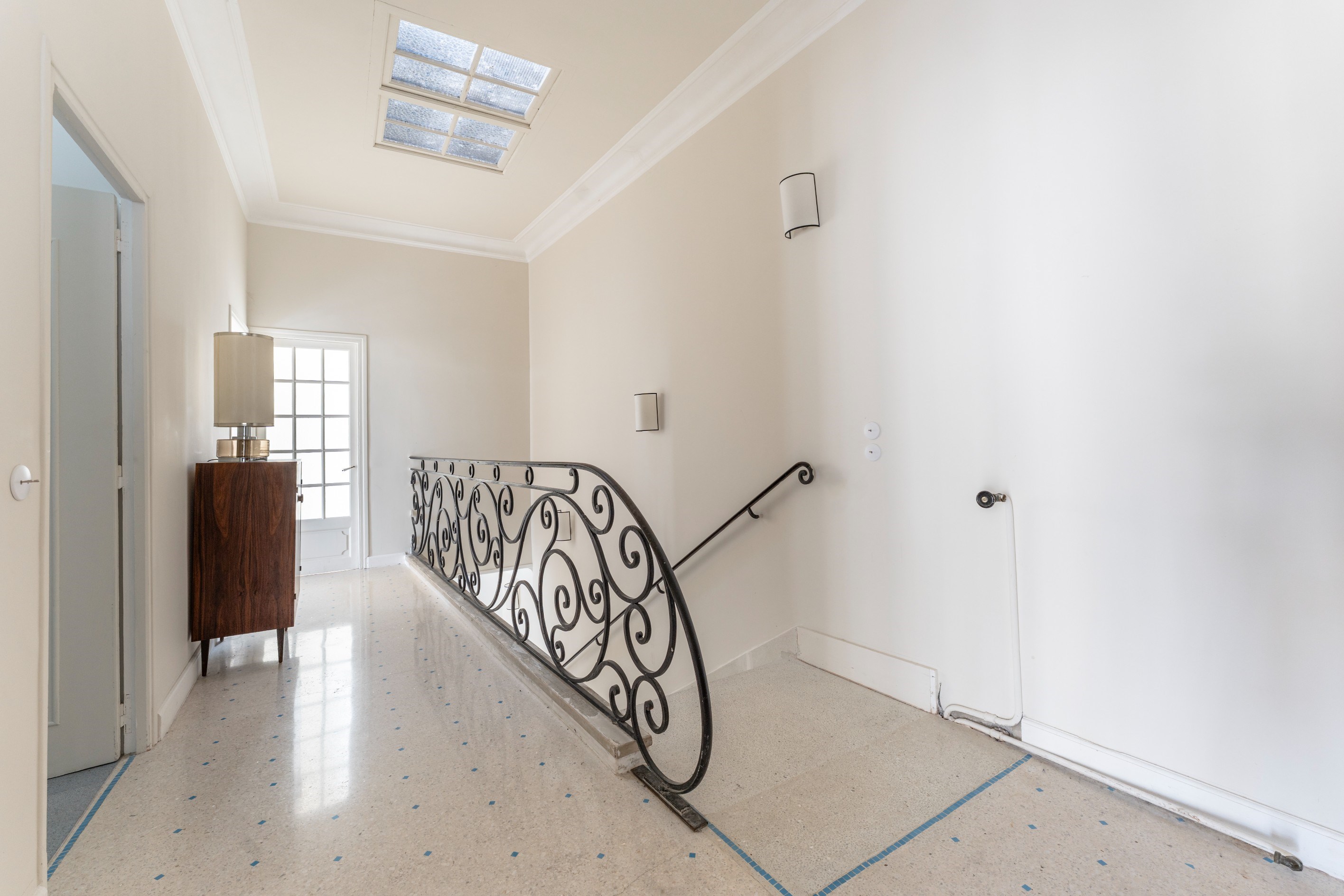  Art Deco Waterfront Masterpiece: A Rare 1930s Gem in Sauve, Gard - 物件實景