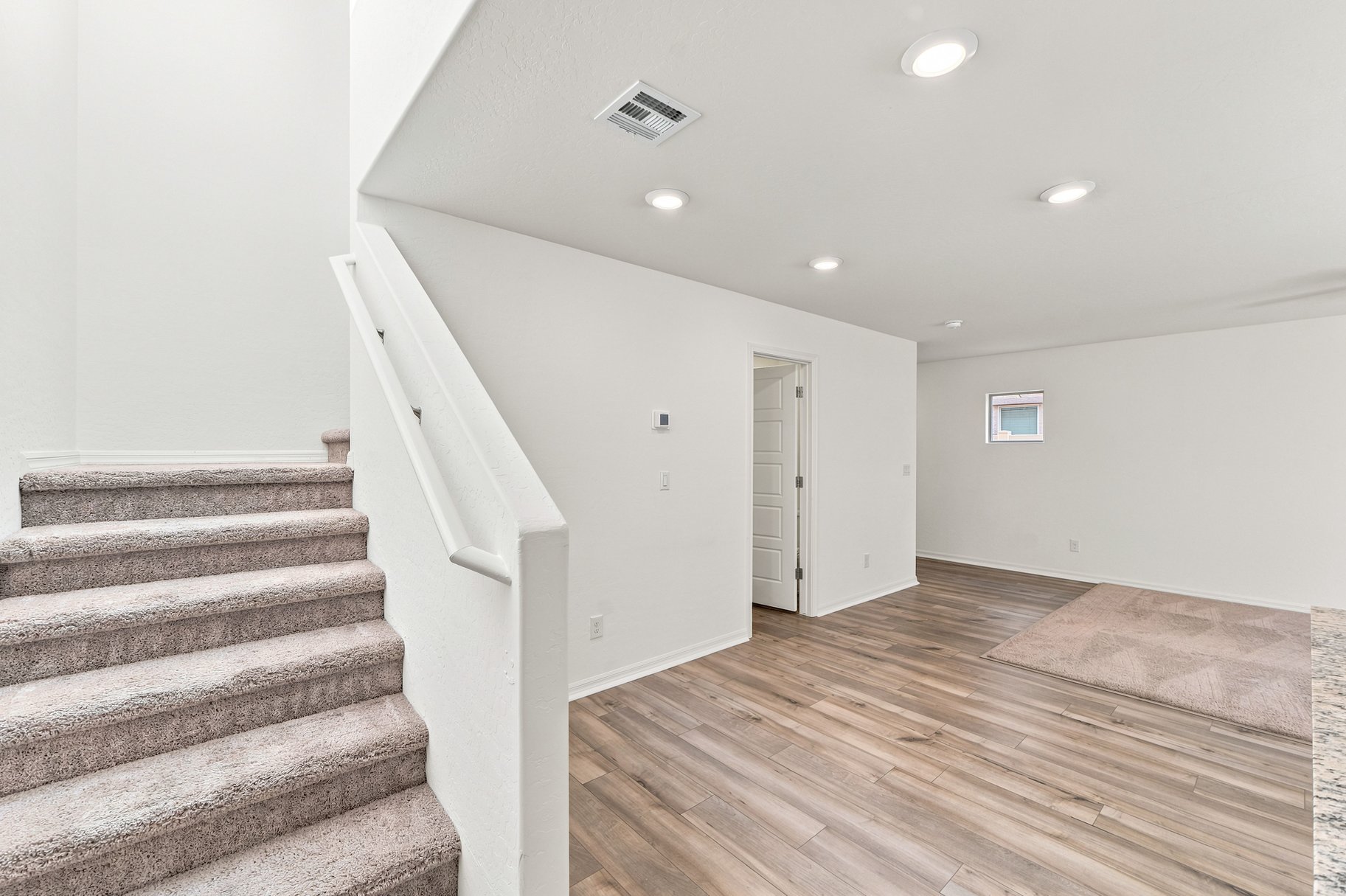  Move-In Ready Home with Great Investment Potential - 物件實景