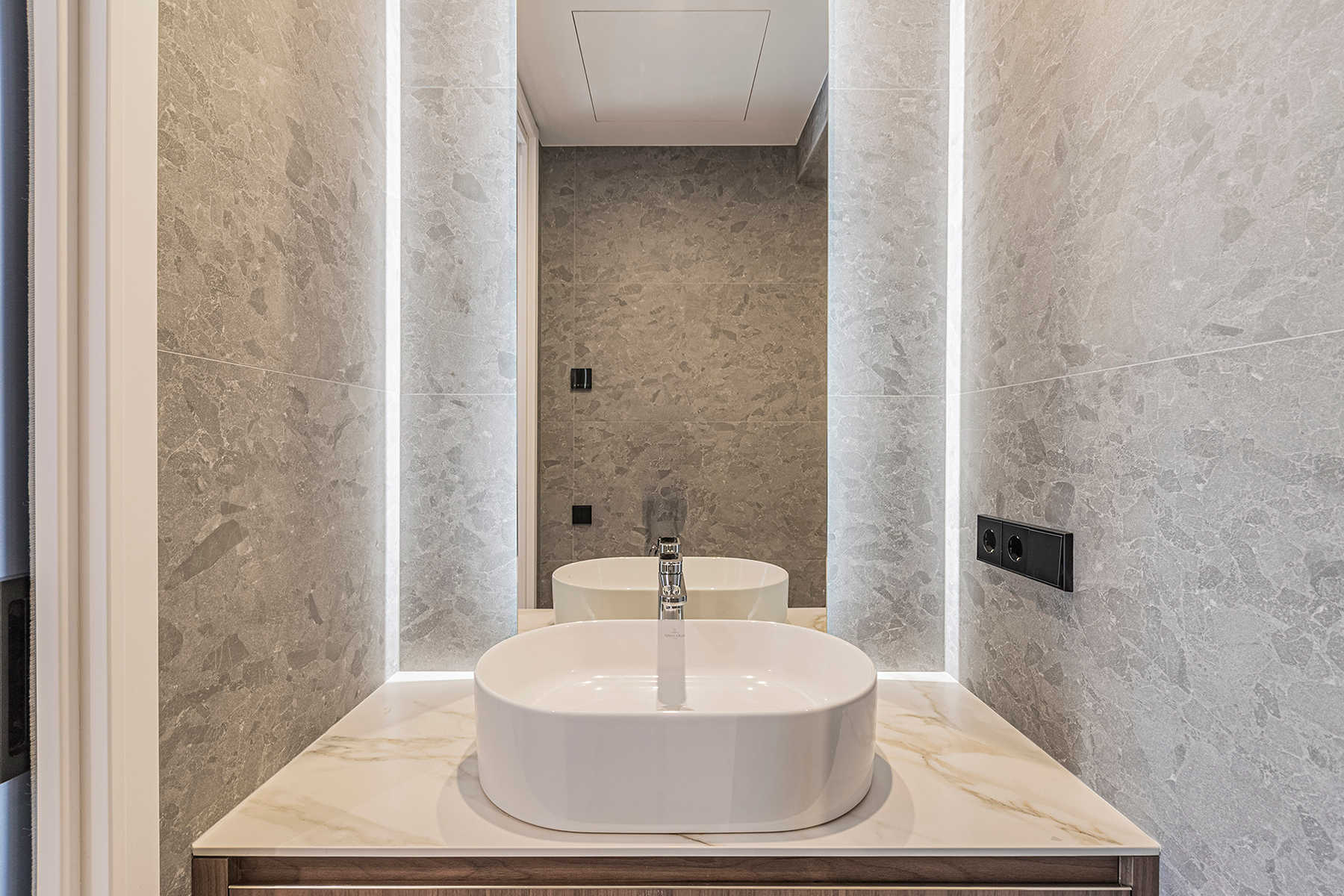  Renovated gem in the Quadrat d