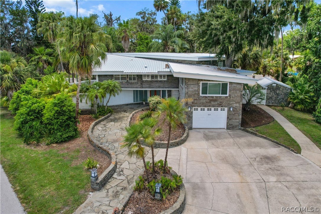 3rd Ct, Crystal River, FL 34429