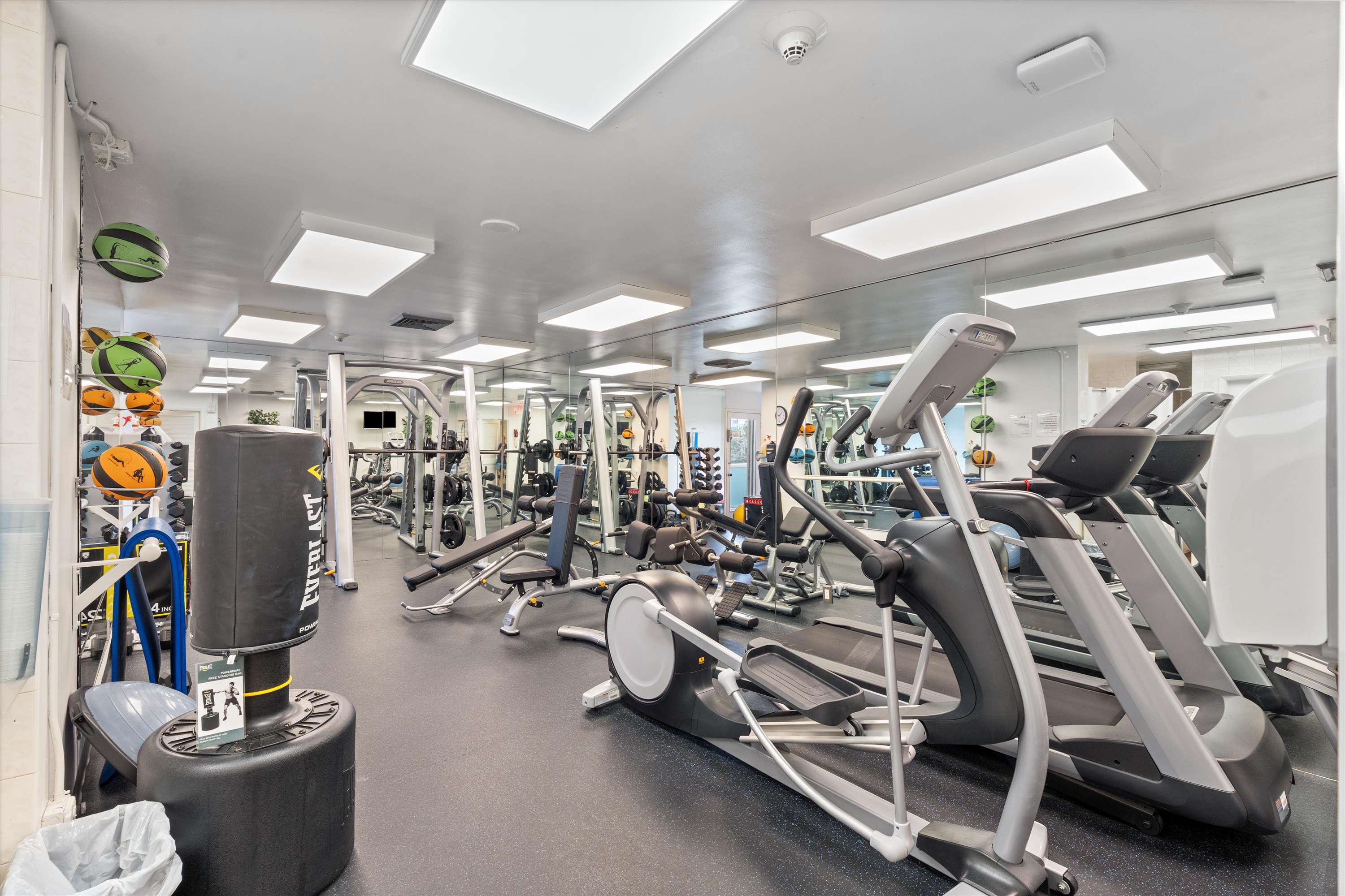  2100 S Ocean Ln, Fort Lauderdale, FL, 33316 - 物件實景