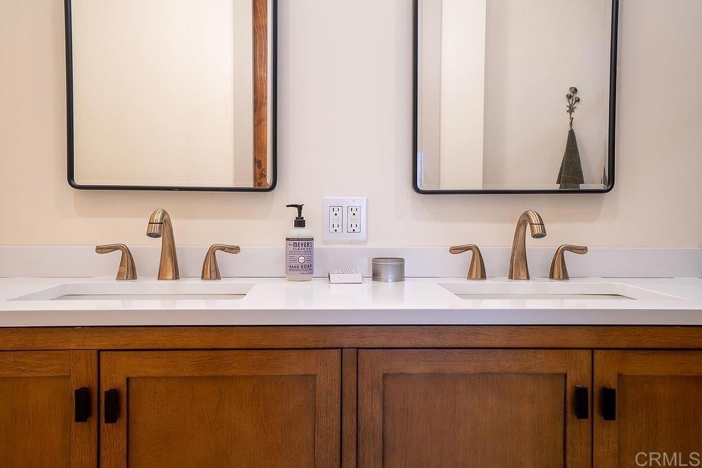 Temecula, California, 92592, United States, 3 Bedrooms Bedrooms, ,3 BathroomsBathrooms,Residential,For Sale,1997164