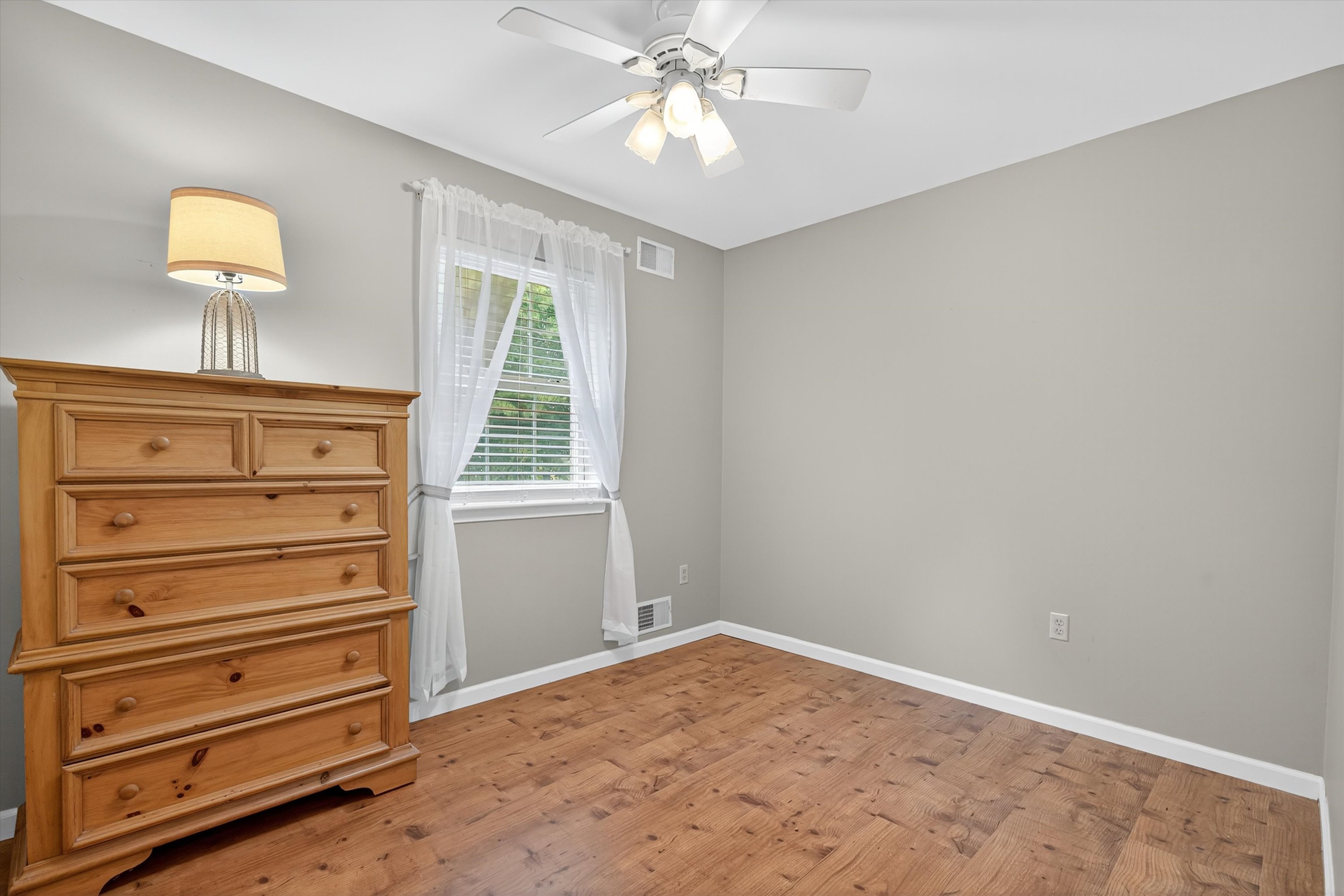 Montgomery, New York, 12549, United States, 4 Bedrooms Bedrooms, ,3 BathroomsBathrooms,Residential,For Sale,1923232