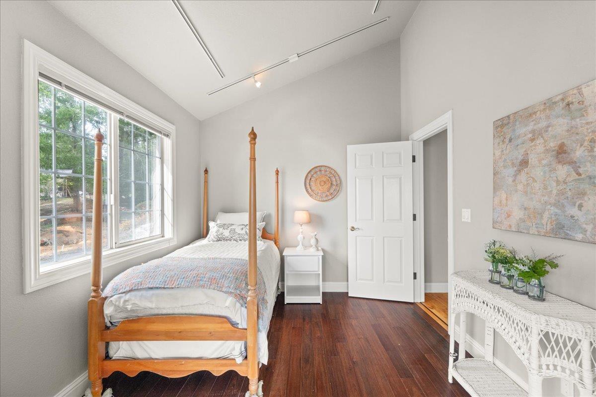 Los Gatos, California, 95033, United States, 5 Bedrooms Bedrooms, ,4 BathroomsBathrooms,Residential,For Sale,1744780