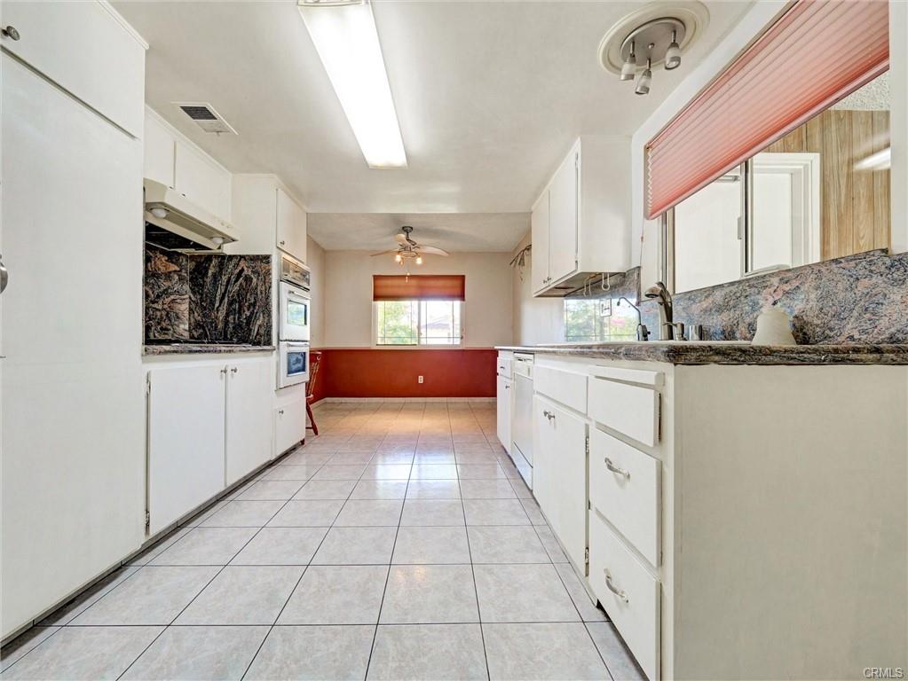 Glendora, California, 91740, United States, 3 Bedrooms Bedrooms, ,2 BathroomsBathrooms,Residential,For Sale,1886985