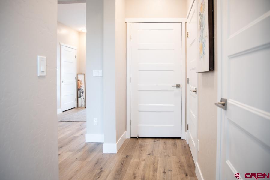 Montrose, Colorado, 81401, United States, 3 Bedrooms Bedrooms, ,2 BathroomsBathrooms,Residential,For Sale,1709571