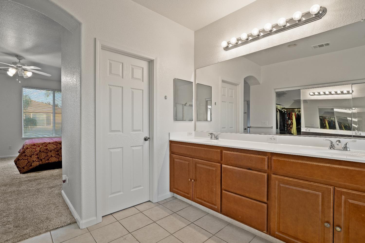 Riverbank, California, 95367, United States, 4 Bedrooms Bedrooms, ,3 BathroomsBathrooms,Residential,For Sale,1974513