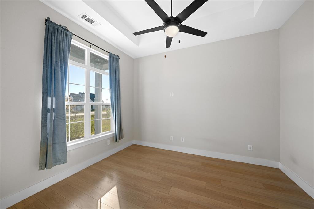 Nevada, Texas, 75173, United States, 3 Bedrooms Bedrooms, ,4 BathroomsBathrooms,Residential,For Sale,1987617