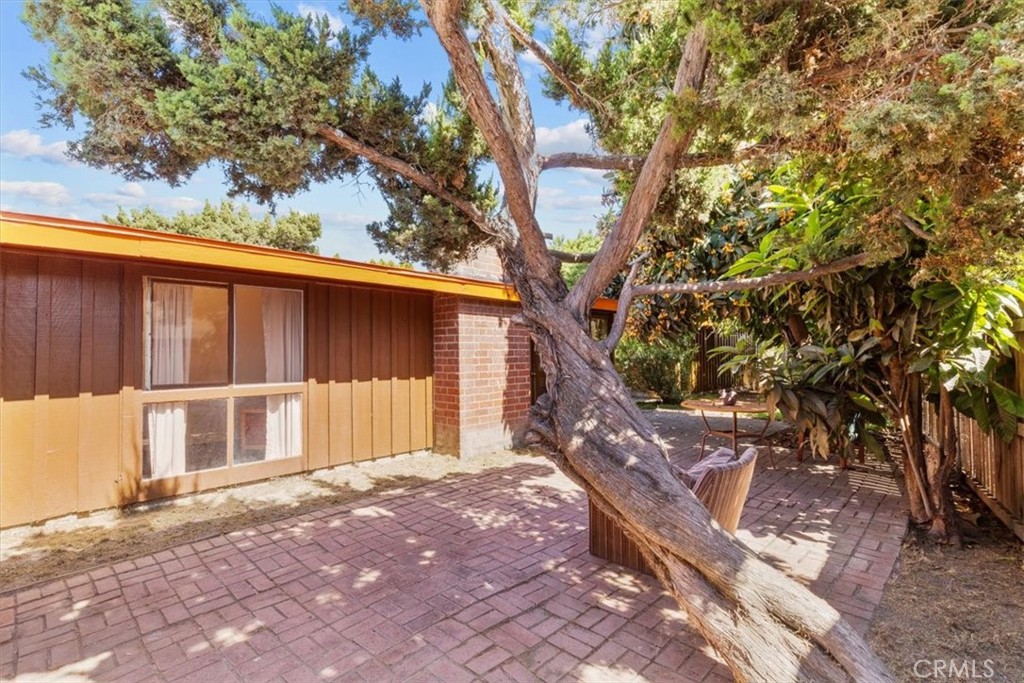 Pomona, California, 91766, United States, 4 Bedrooms Bedrooms, ,2 BathroomsBathrooms,Residential,For Sale,1920904