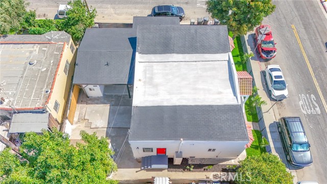 Los Angeles, California, 90001, United States, 4 Bedrooms Bedrooms, ,Residential,For Sale,1928071