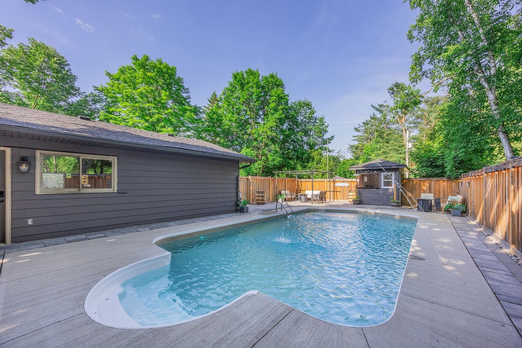  Springwater, Central Ontario - 物件實景