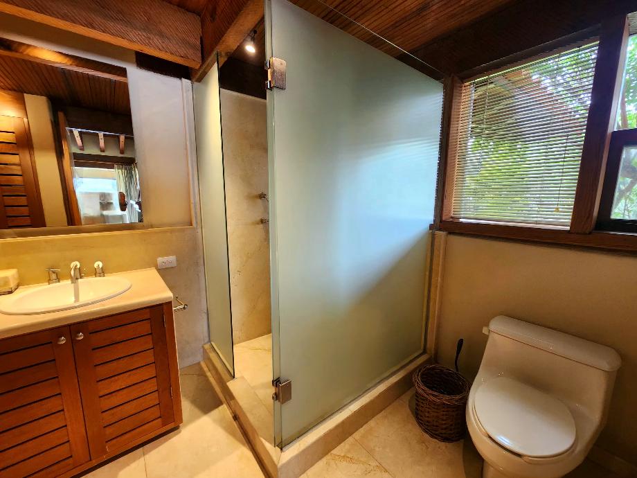 Valle de Bravo, Estado de méxico, 51200, Mexico, 4 Bedrooms Bedrooms, ,4 BathroomsBathrooms,Residential,For Sale,1998438