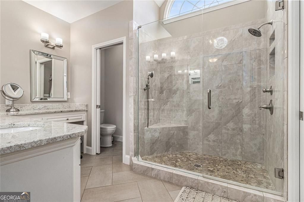 Roswell, Georgia, 30075, United States, 6 Bedrooms Bedrooms, ,5 BathroomsBathrooms,Residential,For Sale,1894243