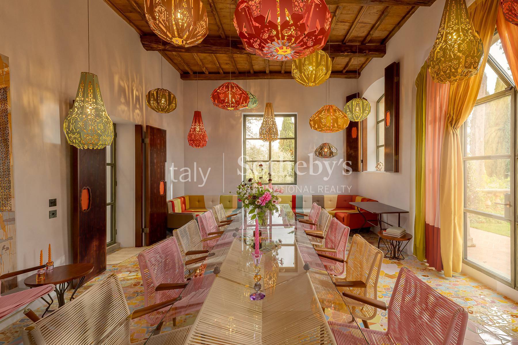  Masterfully renovated estate with 18 ha of land - 物件實景