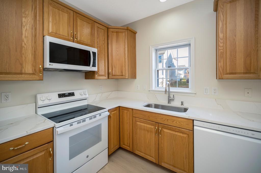 Stafford, Virginia, 22554, United States, 4 Bedrooms Bedrooms, ,3 BathroomsBathrooms,Residential,For Sale,1993454