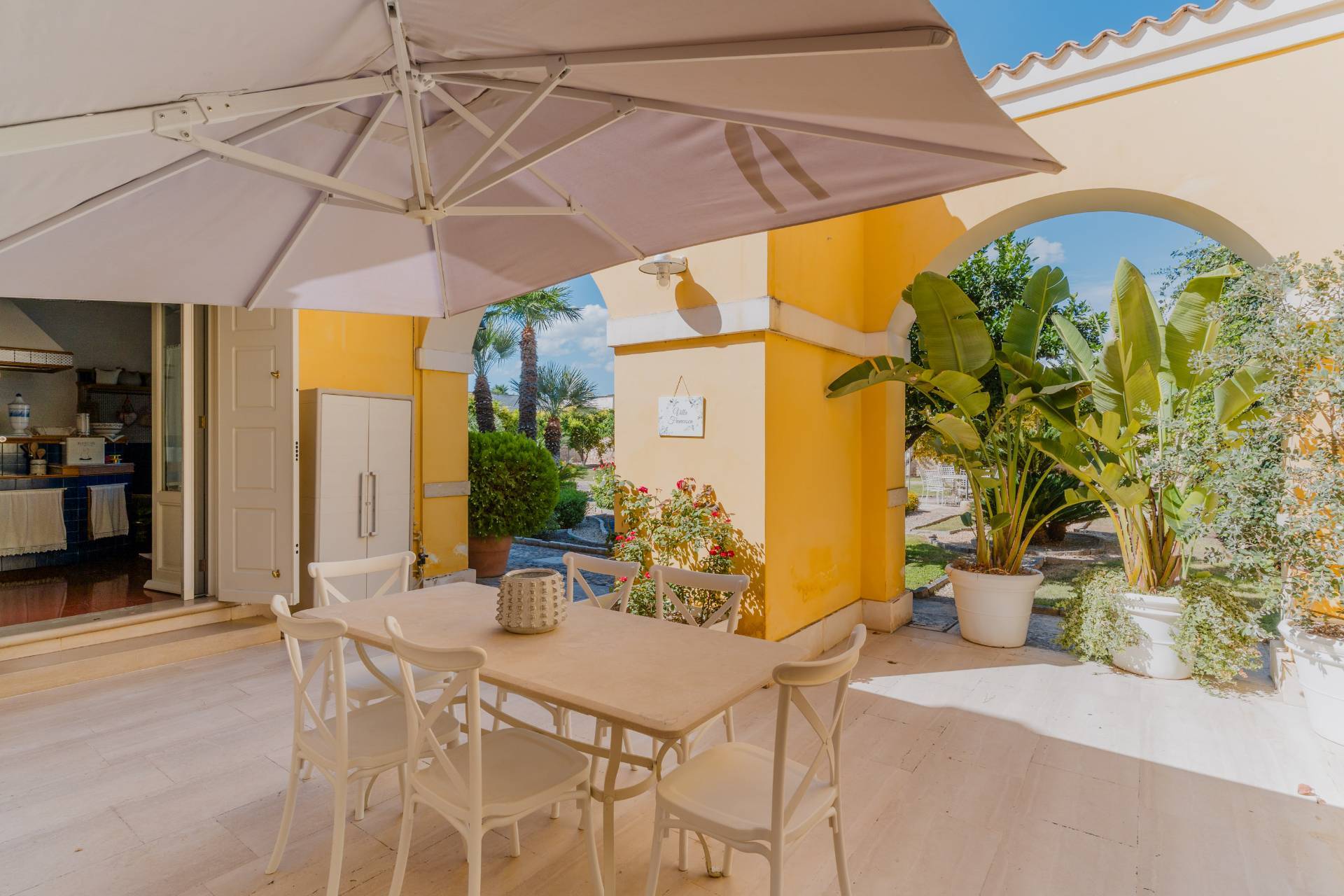 Molfetta, Bari, 70056, IT, 3 Bedrooms Bedrooms, ,4 BathroomsBathrooms,Residential,For Sale,1988051