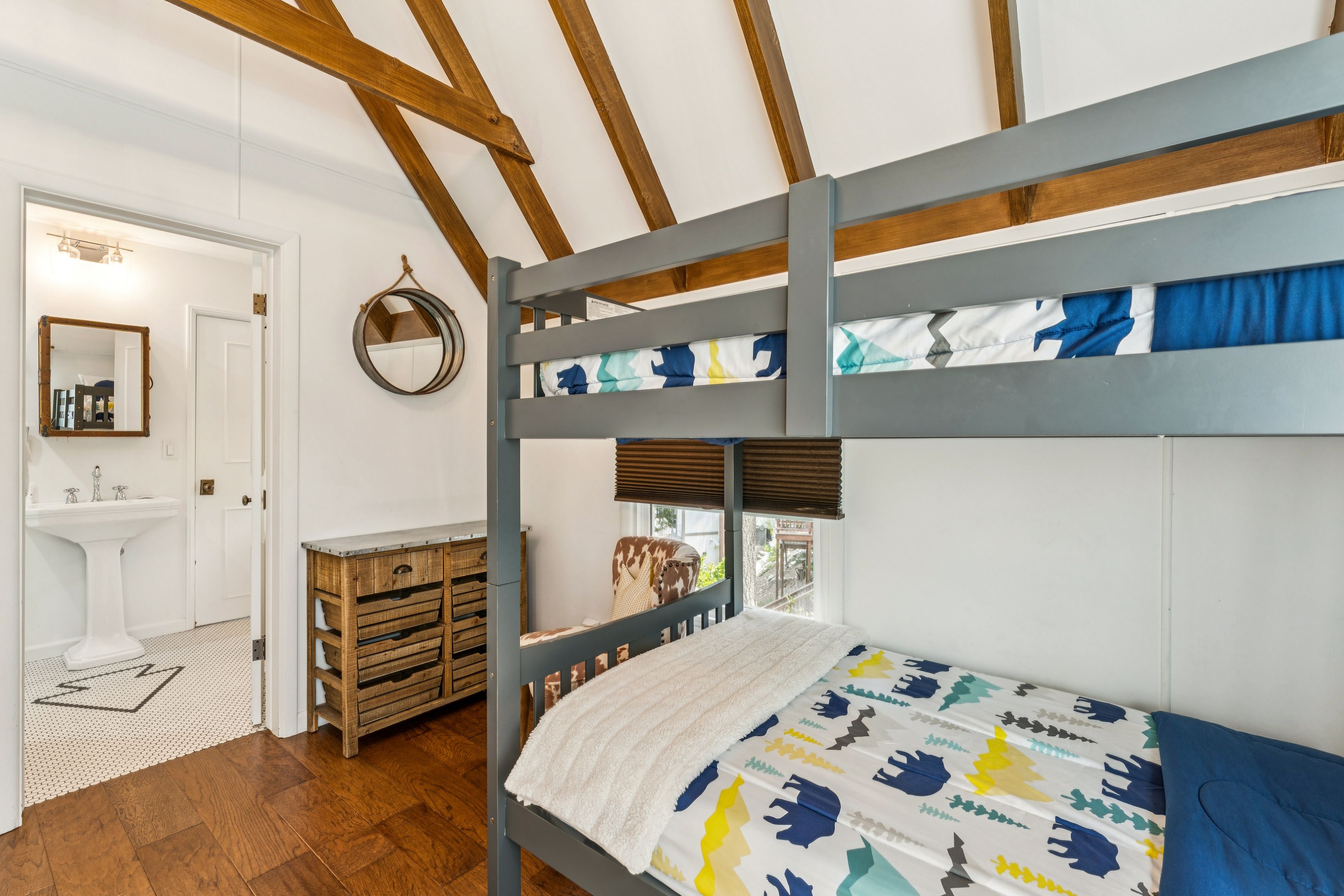  28898 Palisades Drive, Lake Arrowhead, CA 92352 - 物件實景