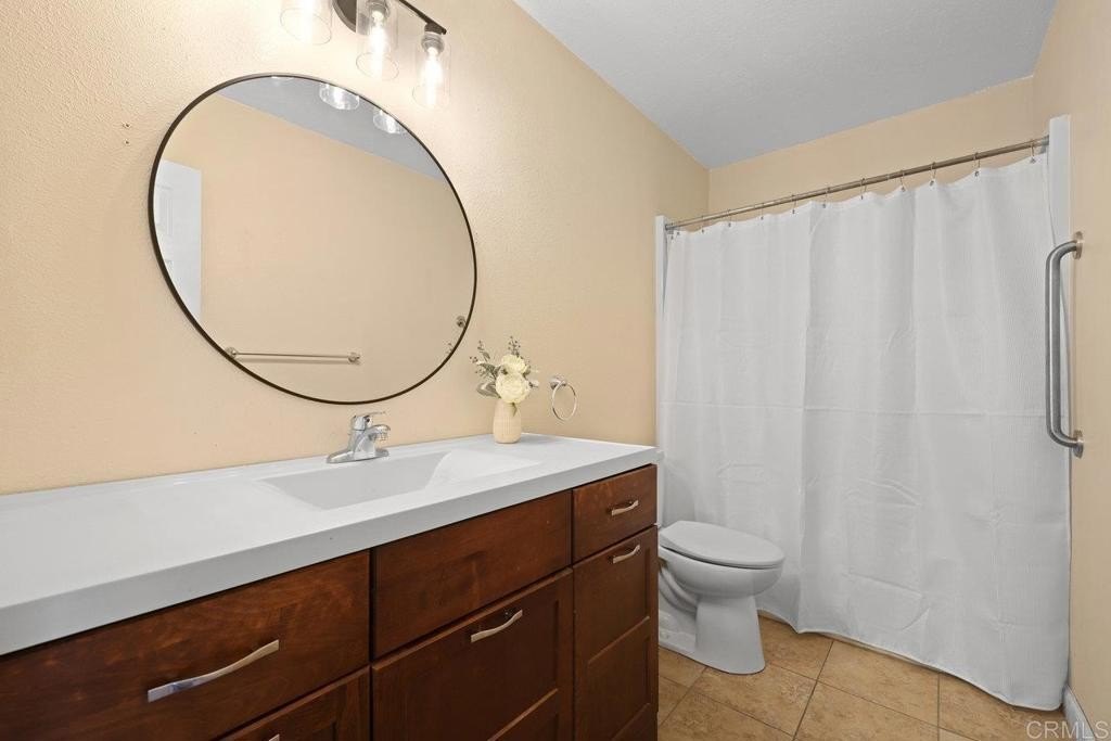 Chula Vista, California, 91911, United States, 3 Bedrooms Bedrooms, ,2 BathroomsBathrooms,Residential,For Sale,1933159