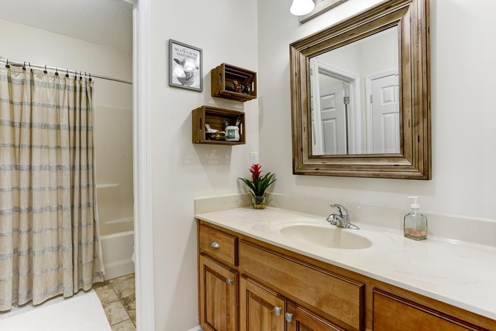Warne, North Carolina, 28909, United States, 3 Bedrooms Bedrooms, ,3 BathroomsBathrooms,Residential,For Sale,1878165