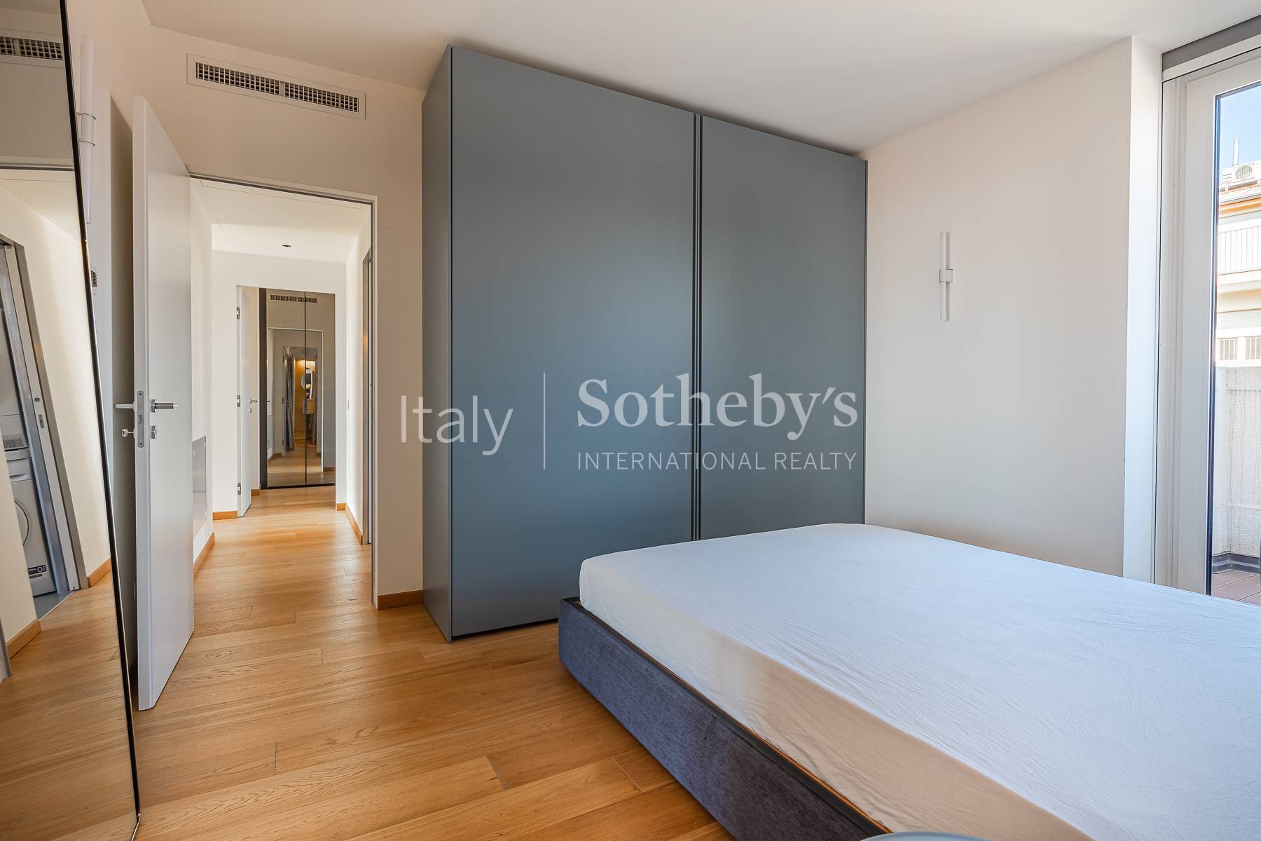  Prestigious penthouse in a period-style building - 物件實景