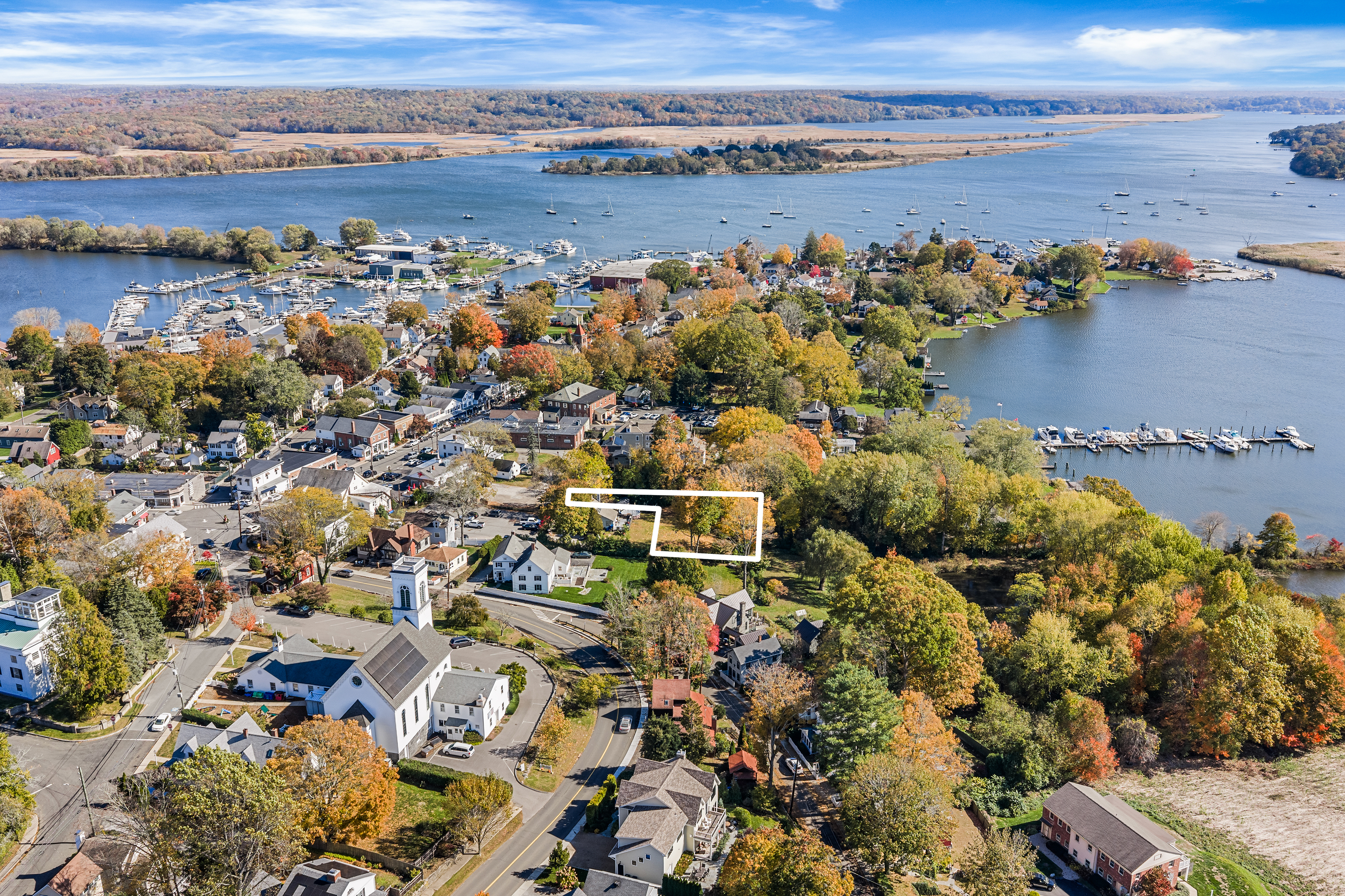  Build New in this Amazing Essex Village Location - 物件實景