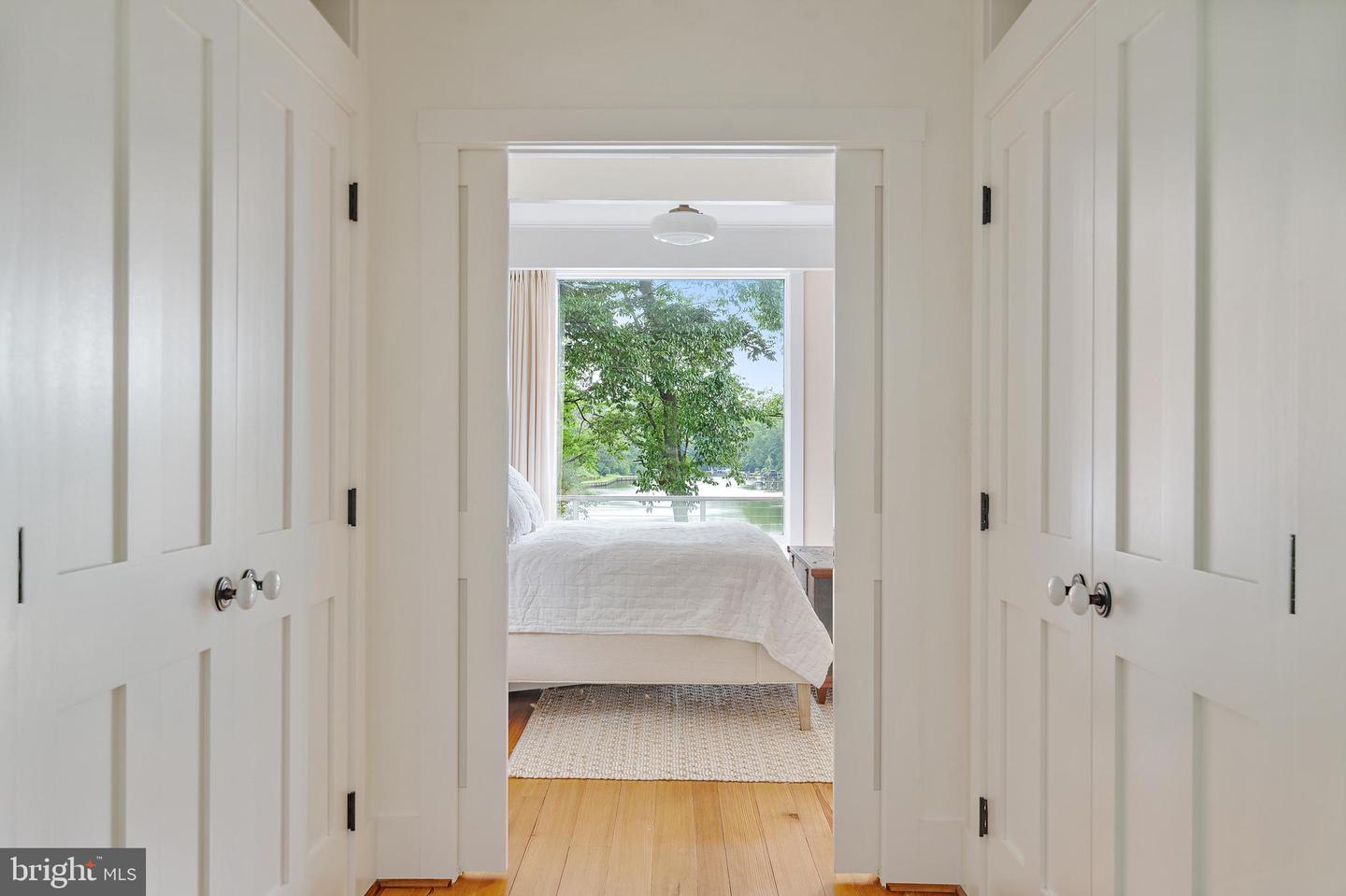 Annapolis, Maryland, 21403, United States, 5 Bedrooms Bedrooms, ,4 BathroomsBathrooms,Residential,For Sale,1895368