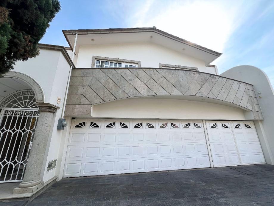 Huixquilucan, Estado de méxico, 52780, Mexico, 4 Bedrooms Bedrooms, ,4 BathroomsBathrooms,Residential,For Sale,1712764