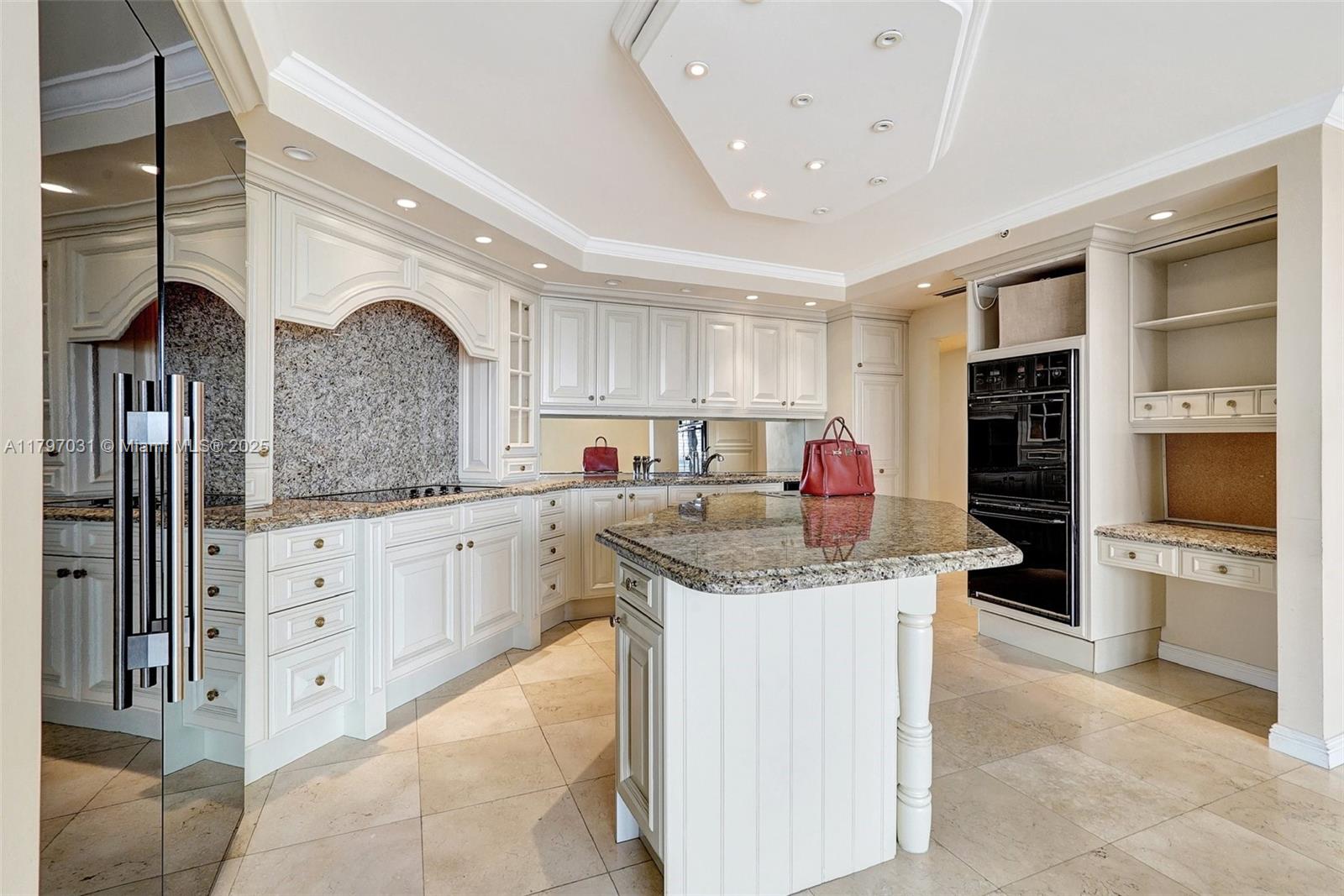 Aventura, Florida, 33180, United States, 4 Bedrooms Bedrooms, ,5 BathroomsBathrooms,Residential,For Sale,1796989