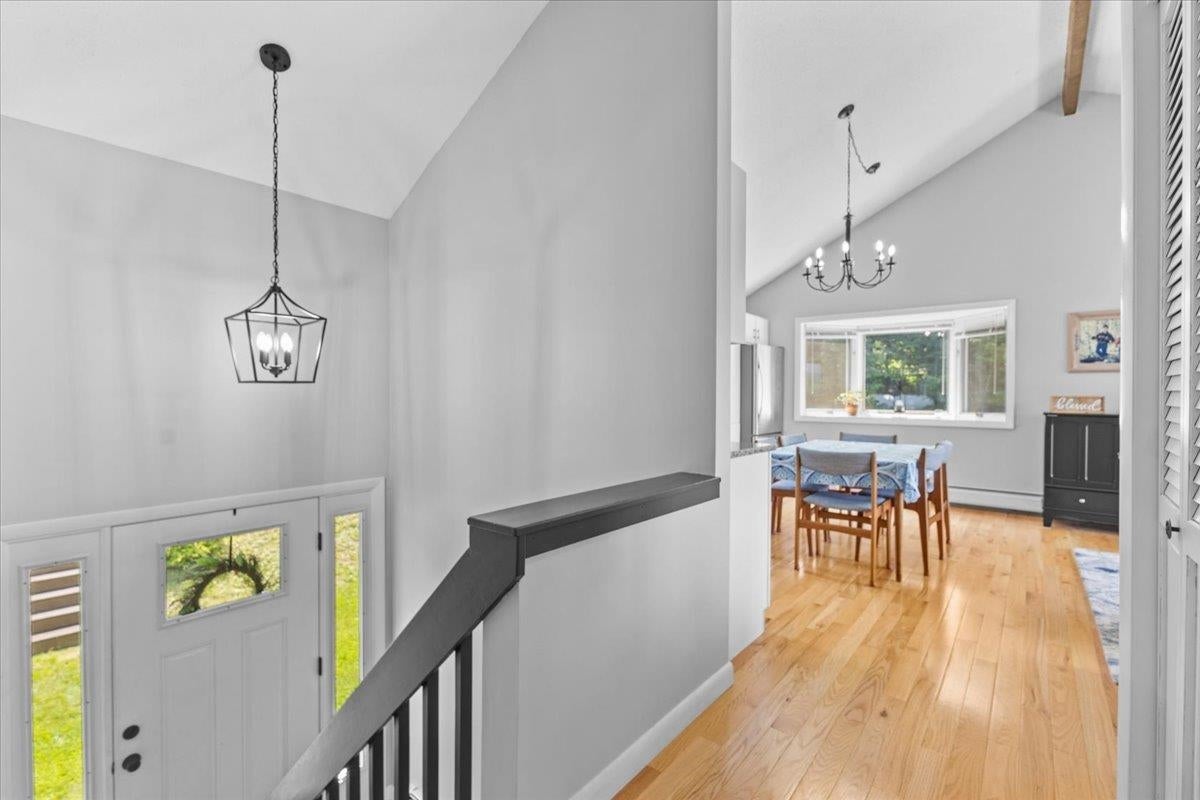 Stowe, Vermont, 05672, United States, 3 Bedrooms Bedrooms, ,2 BathroomsBathrooms,Residential,For Sale,1907047