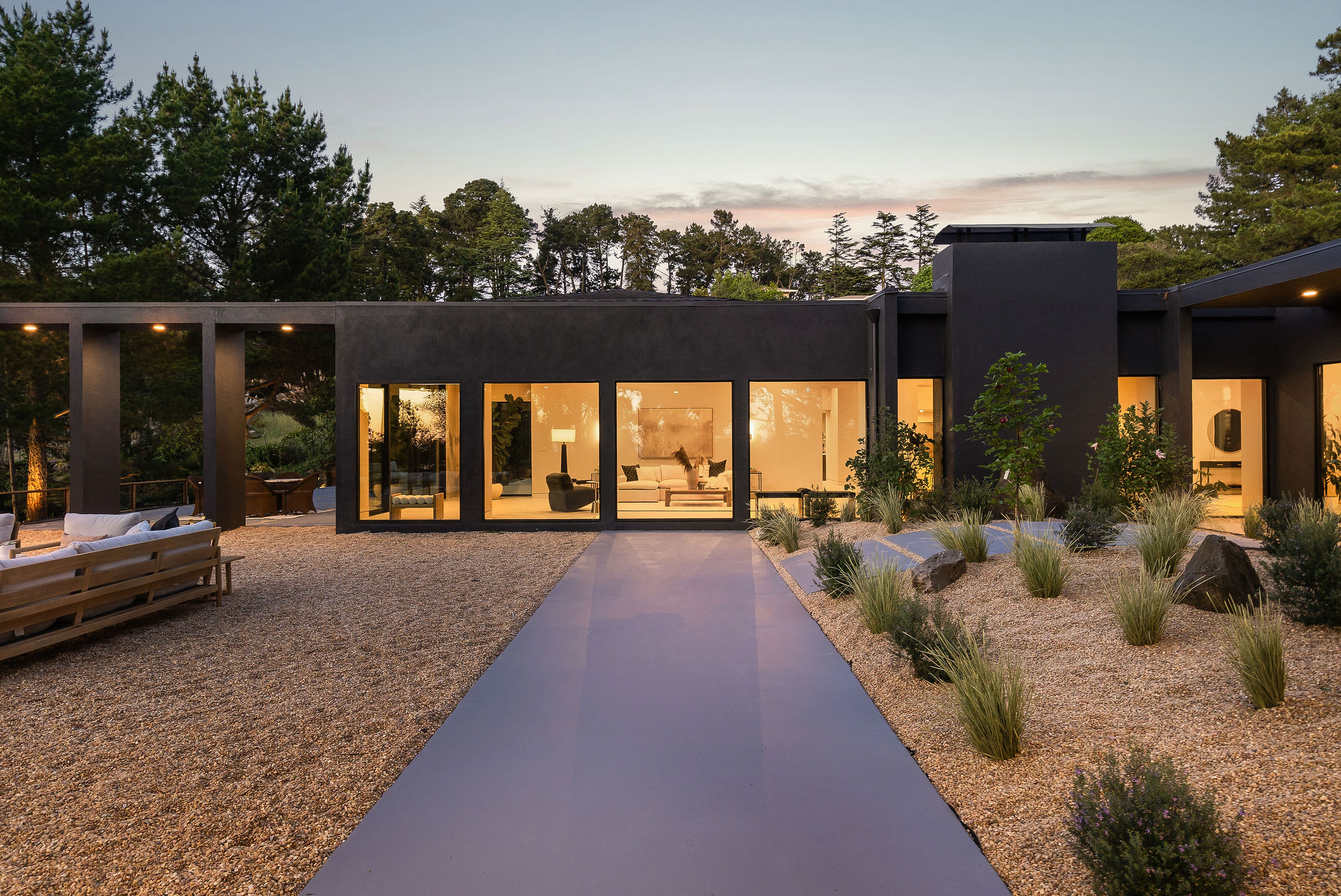  5645 Bacon Road - 物件實景