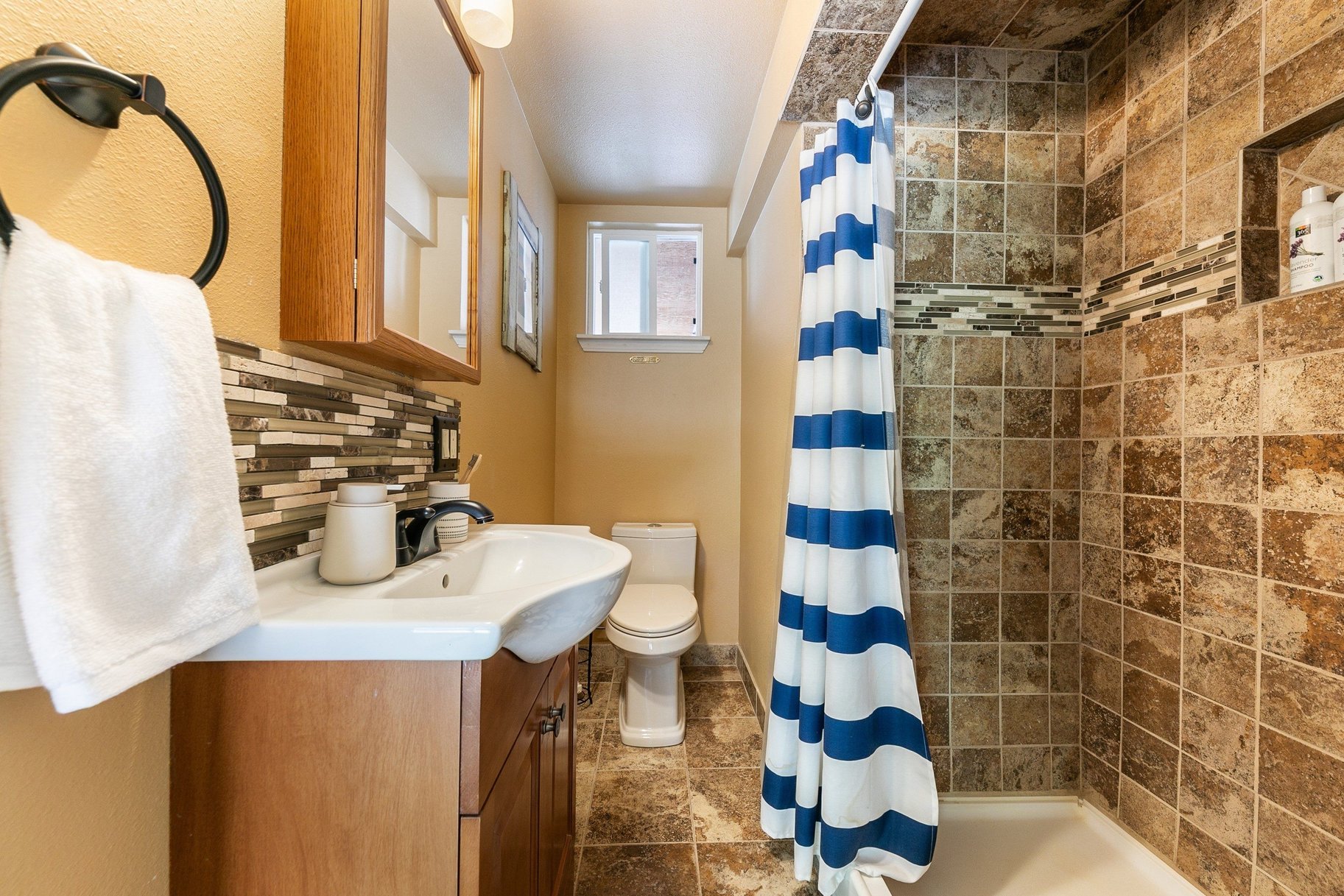  A Rare Lakefront Estate in the Heart of Reno no in One of Northern Nevada