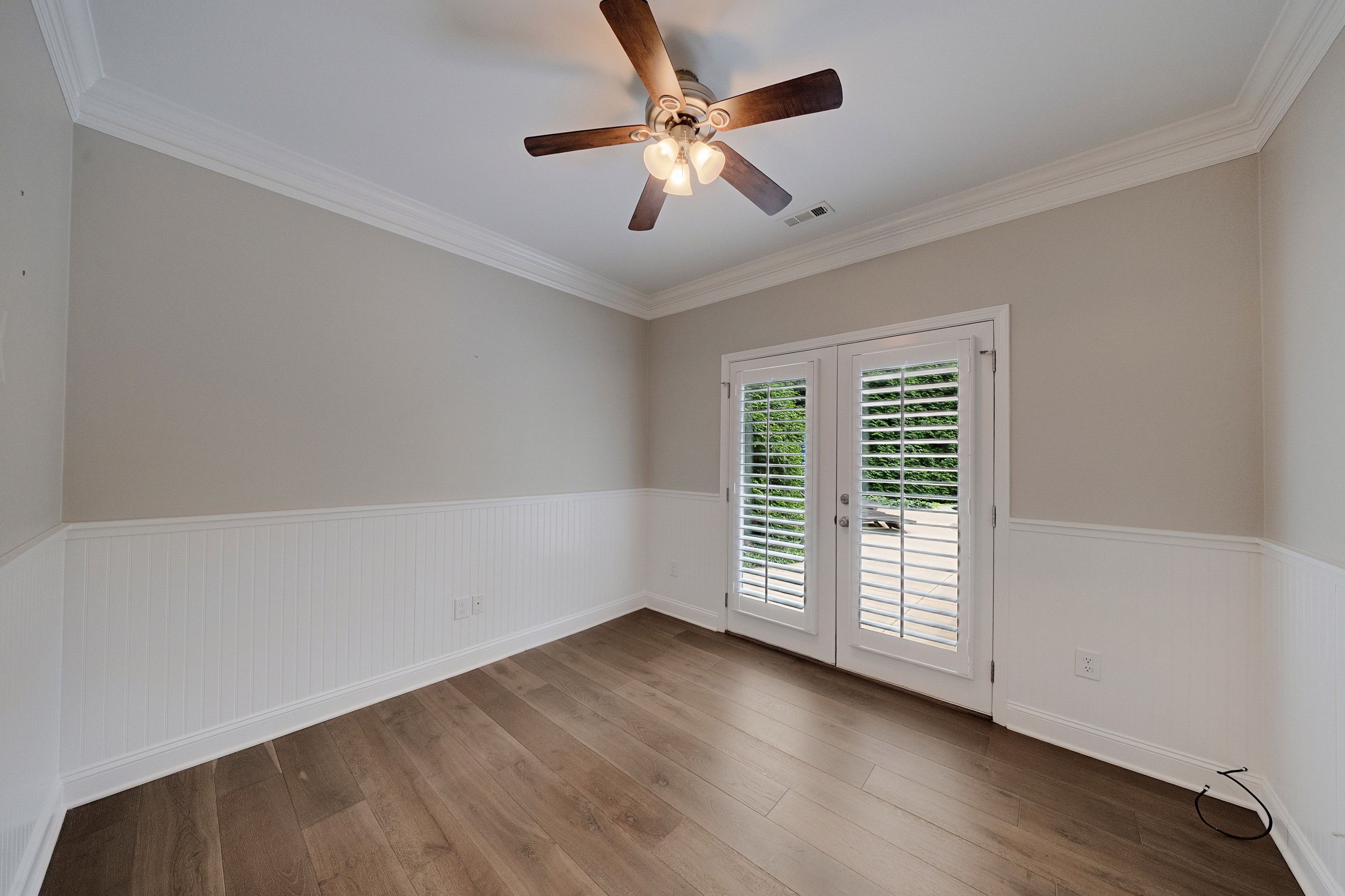  Stunning Craftsman-Style Home Featuring a Desirable Primary Suite on Main Level - 物件實景