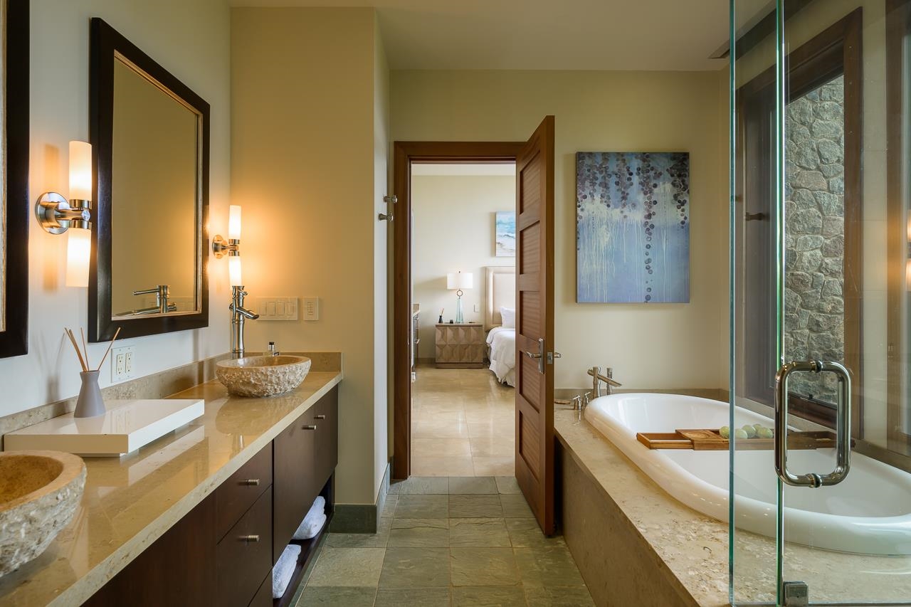 Lahaina, Hawaii, 96761, United States, 7 Bedrooms Bedrooms, ,9 BathroomsBathrooms,Residential,For Sale,1934362