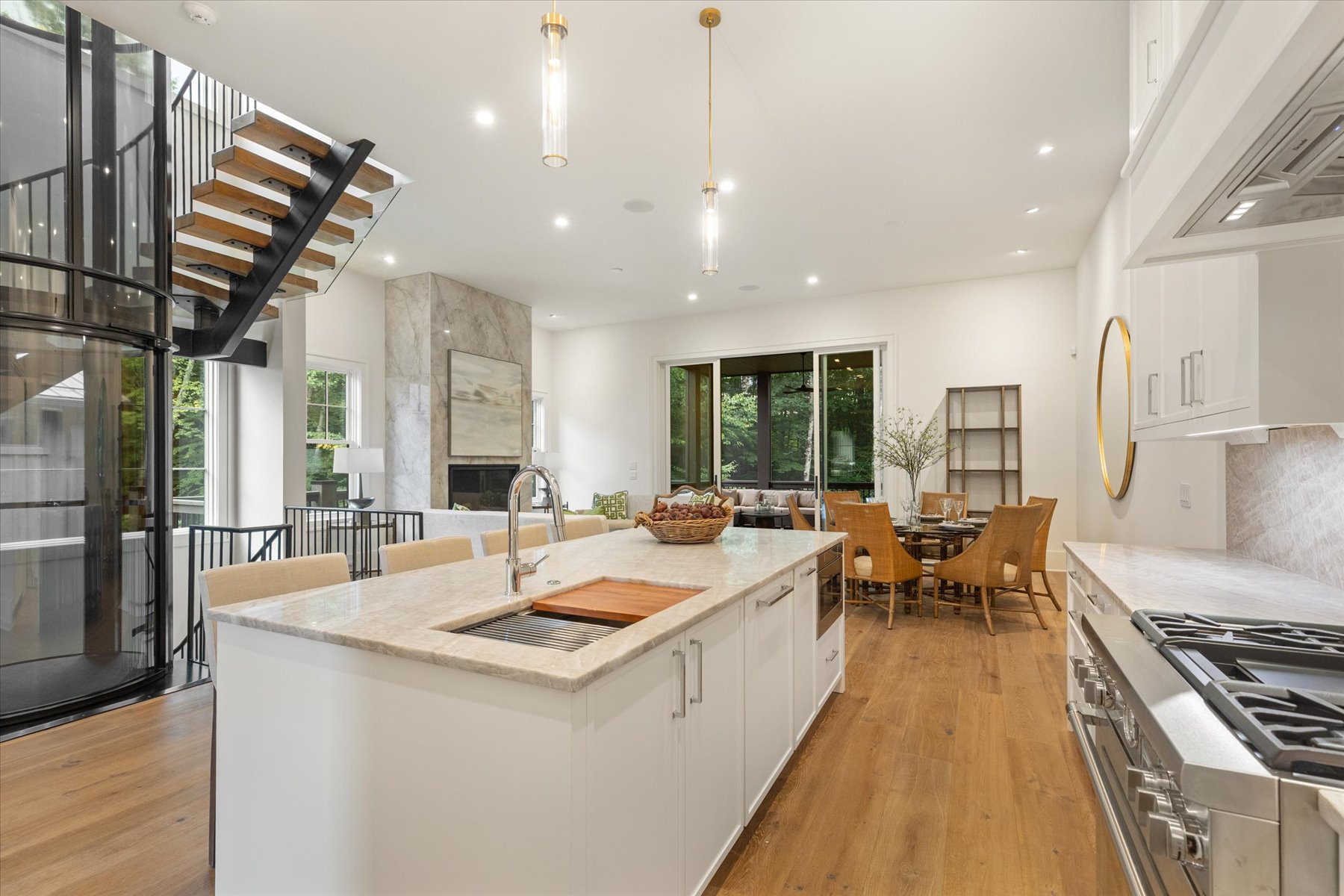  504 Birchwood Drive Unit B-2 Highlands - 物件實景