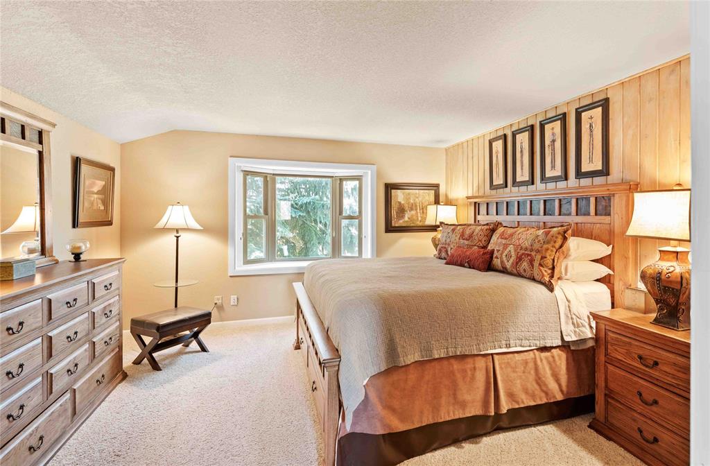 Bigfork, Montana, 59911, United States, 3 Bedrooms Bedrooms, ,1 BathroomBathrooms,Residential,For Sale,1979213