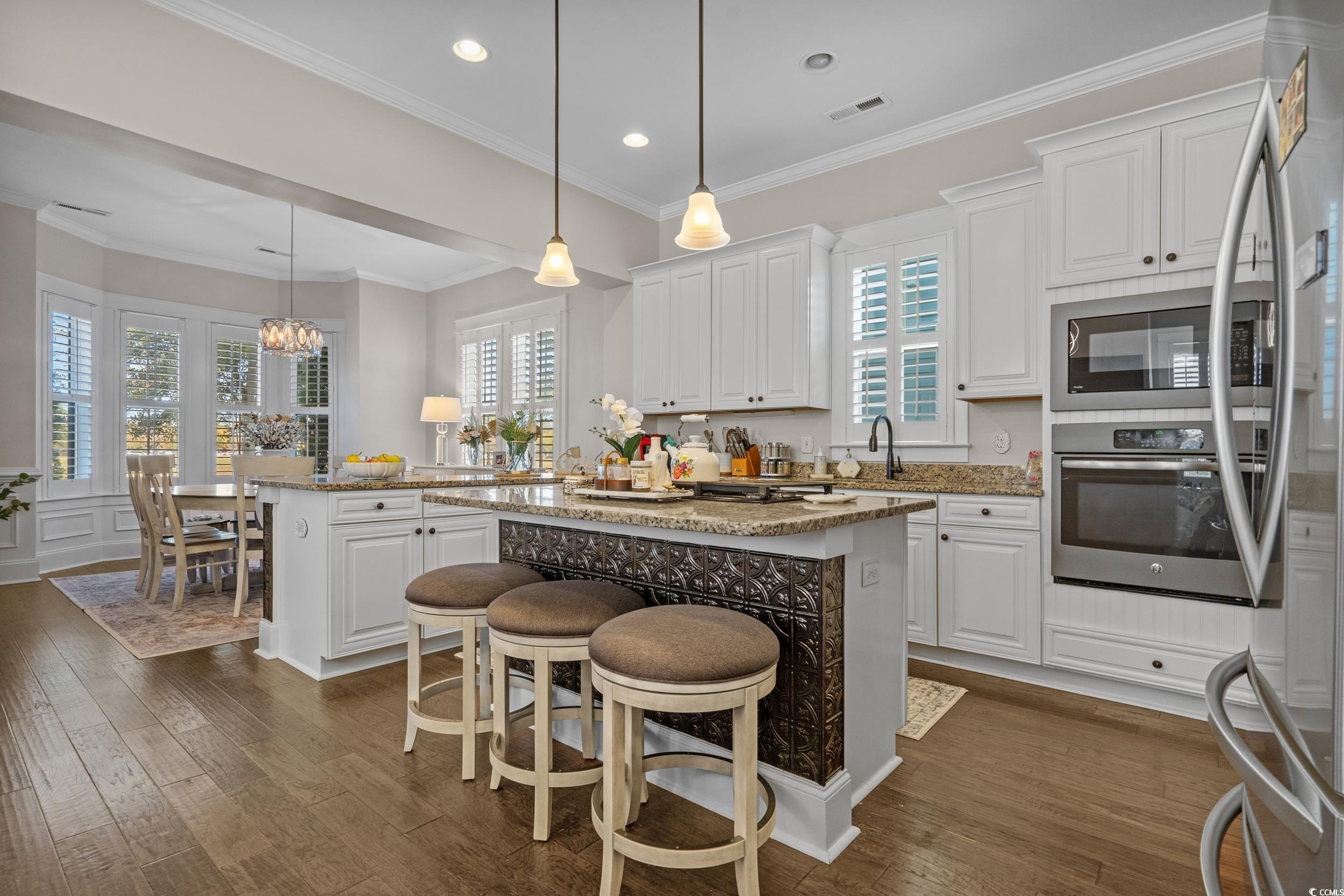 Myrtle Beach, South Carolina, 29577, United States, 5 Bedrooms Bedrooms, ,4 BathroomsBathrooms,Residential,For Sale,1984605