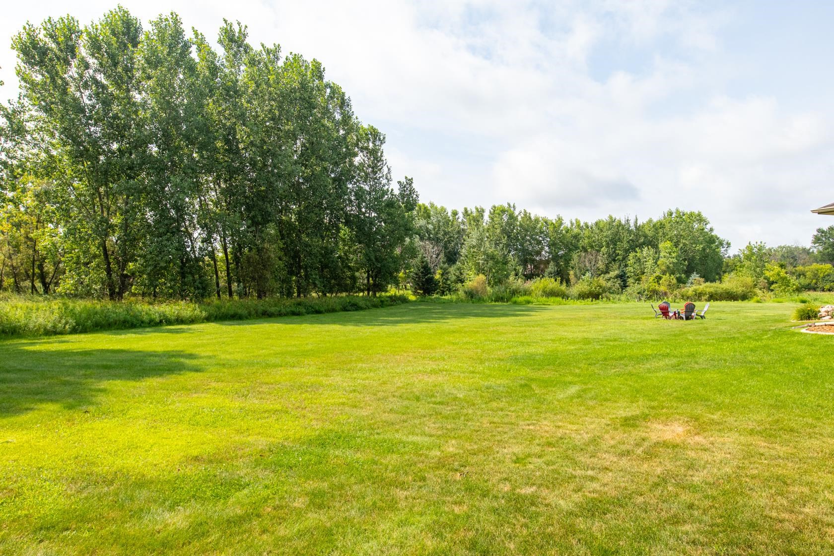 Appleton, Wisconsin, 54913, United States, 5 Bedrooms Bedrooms, ,4 BathroomsBathrooms,Residential,For Sale,1927956