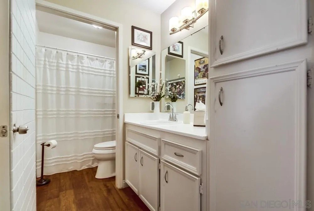 San Diego, California, 92122, United States, 1 Bedroom Bedrooms, ,1 BathroomBathrooms,Residential,For Sale,1991201