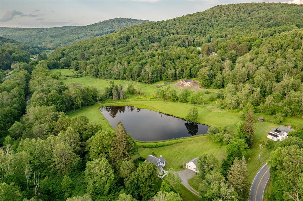 North Branch, New York, 12766, United States, 4 Bedrooms Bedrooms, ,3 BathroomsBathrooms,Residential,For Sale,1977100