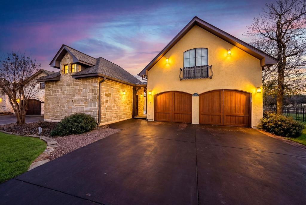 Kerrville, Texas, 78028, United States, 3 Bedrooms Bedrooms, ,3 BathroomsBathrooms,Residential,For Sale,2022585