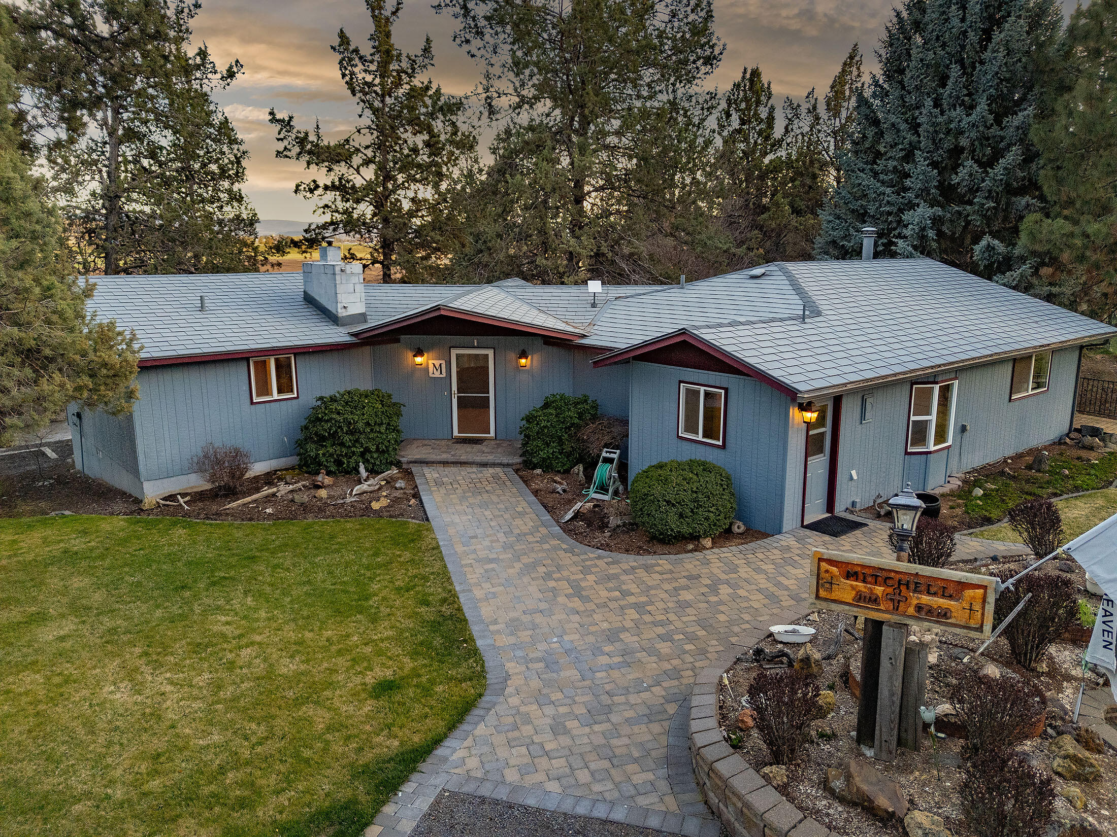 Prineville, Oregon, 97754, United States, 3 Bedrooms Bedrooms, ,2 BathroomsBathrooms,Residential,For Sale,1753104