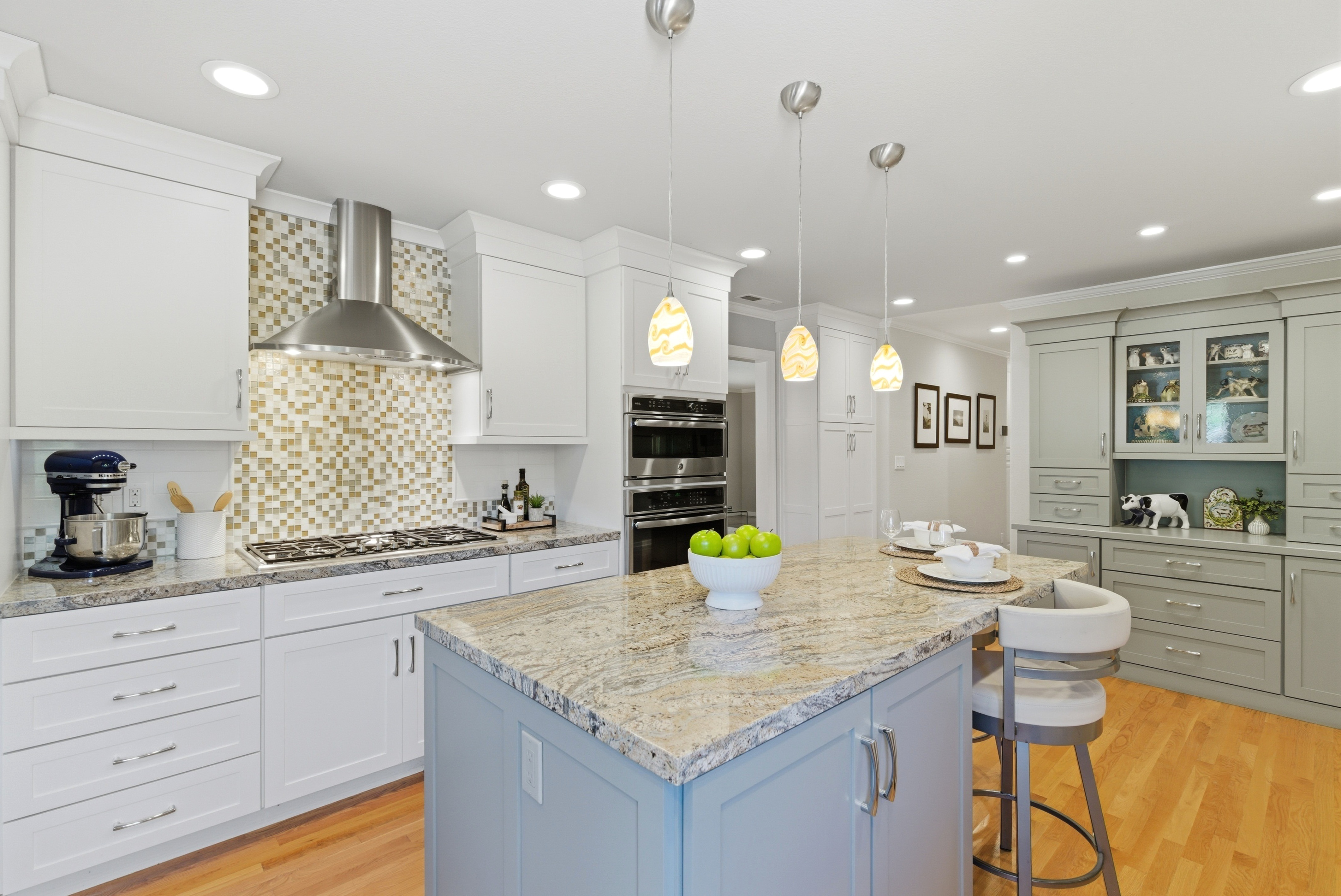  Elegant Single-Story Living on a Premier Corner Lot in Monte Sereno - 物件實景