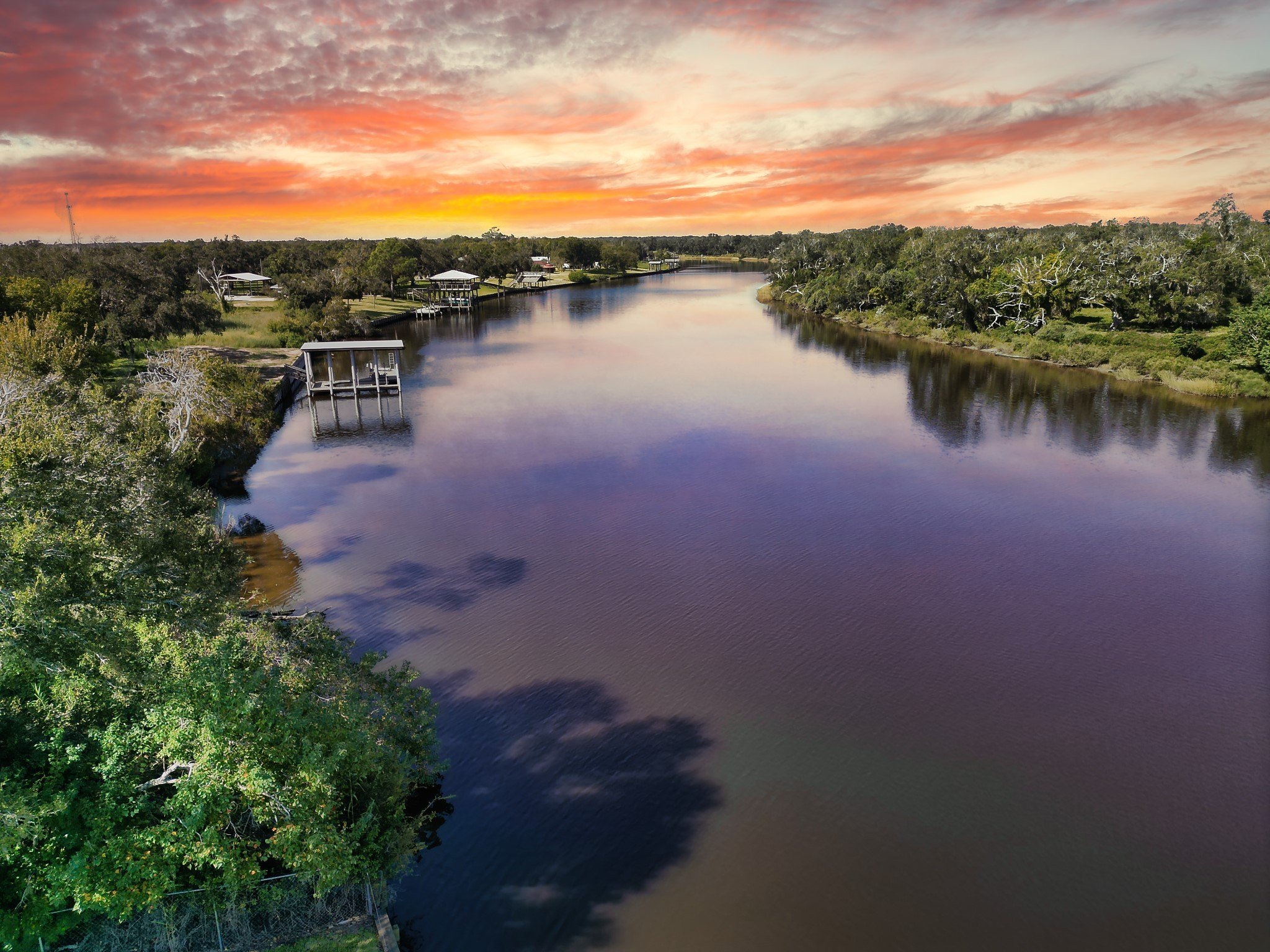 Brazoria, Texas, 77422, United States, 4 Bedrooms Bedrooms, ,4 BathroomsBathrooms,Residential,For Sale,1975158