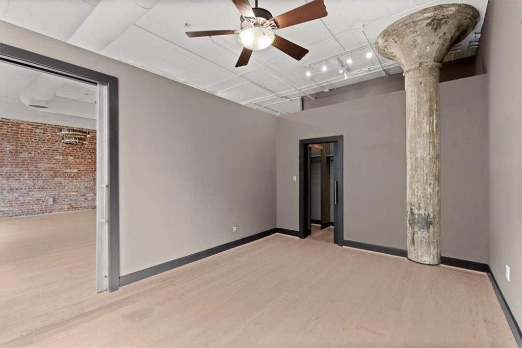 Atlanta, Georgia, 30313, United States, 2 Bedrooms Bedrooms, ,2 BathroomsBathrooms,Residential,For Sale,2001199