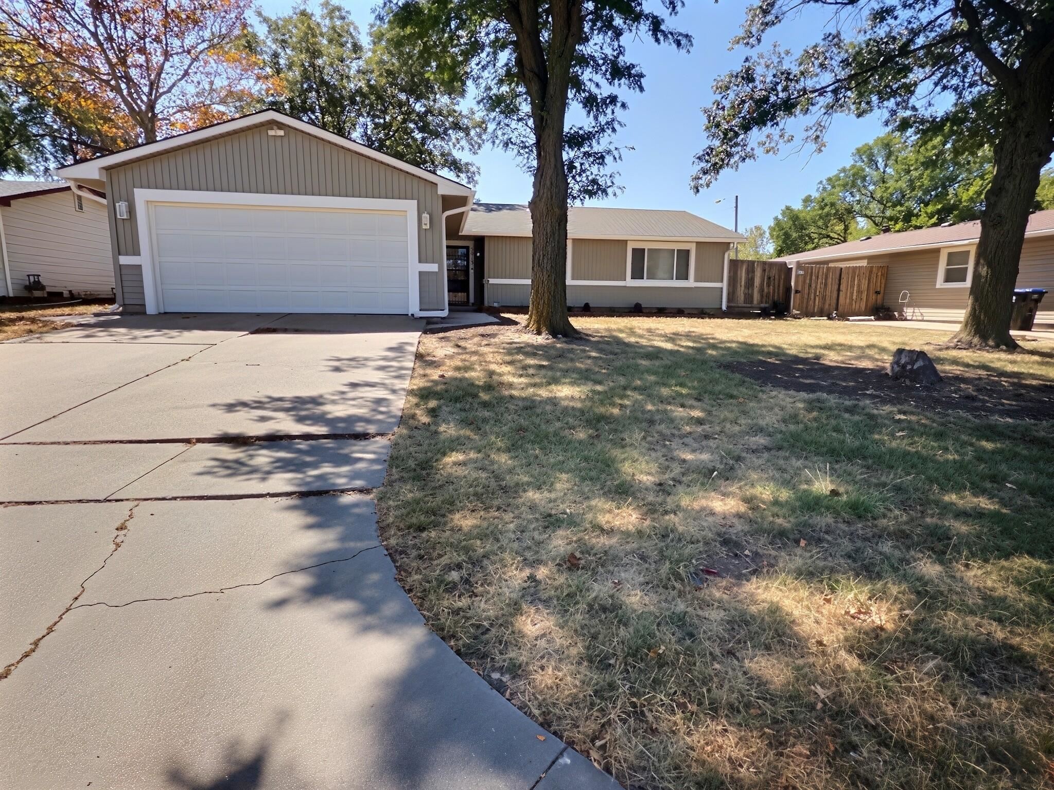Looman St, Wichita, KS 67220 #1
