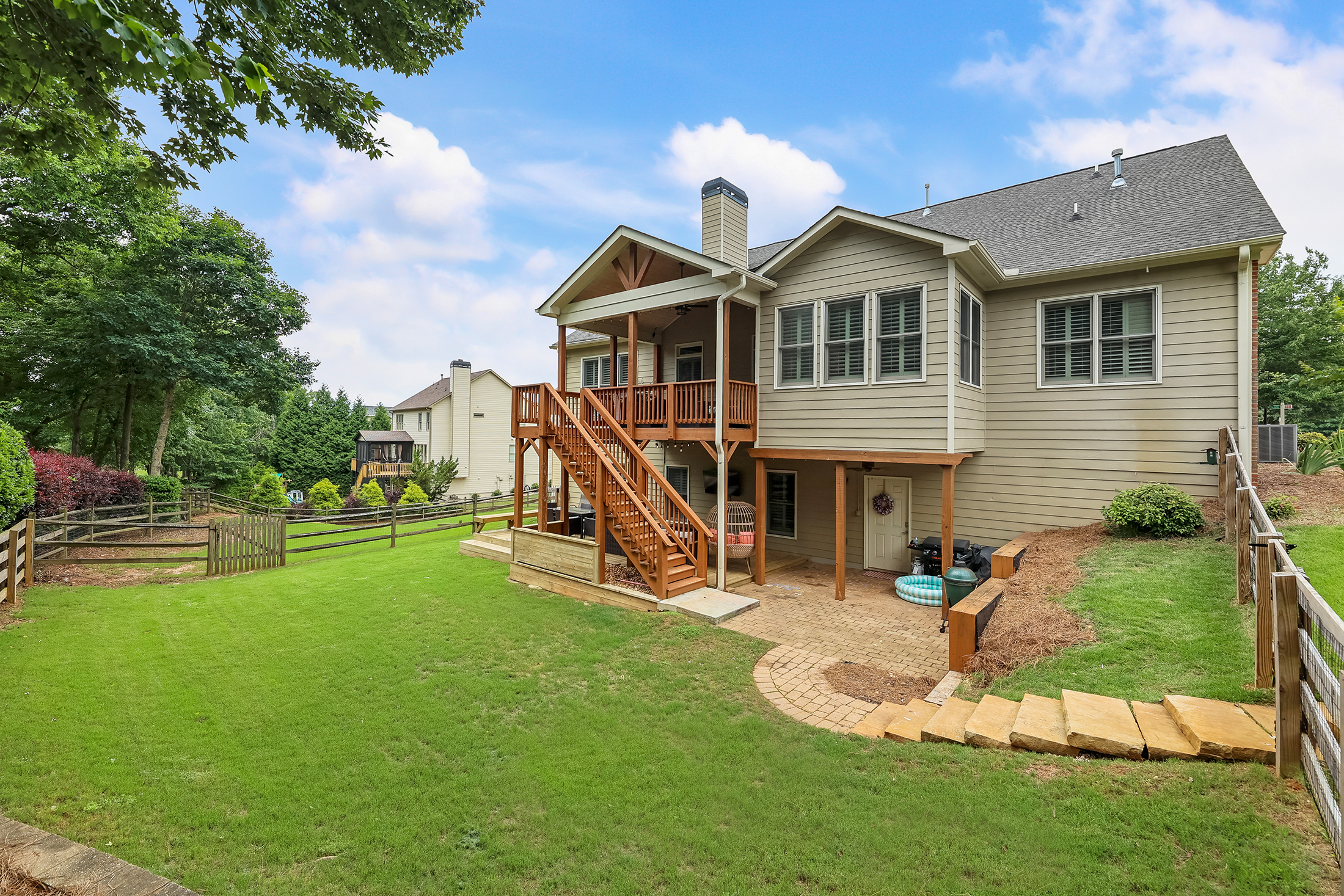  Enjoy Golf Course Living & One of North Forsyth