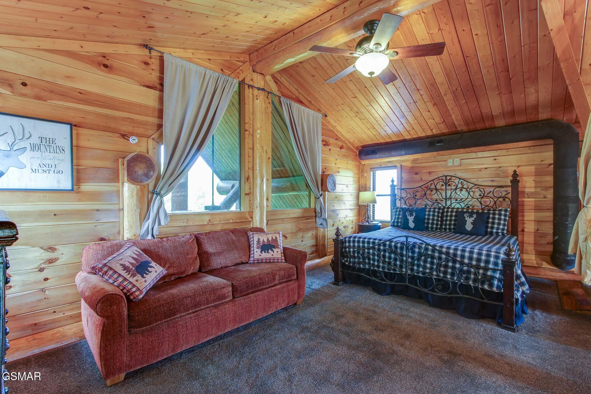 Sevierville, Tennessee, 37876, United States, 3 Bedrooms Bedrooms, ,5 BathroomsBathrooms,Residential,For Sale,1976203