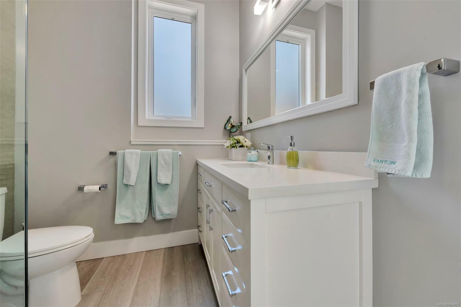 SOOKE, British Columbia, V9Z 1L8, CA, 5 Bedrooms Bedrooms, ,Residential,For Sale,1876018