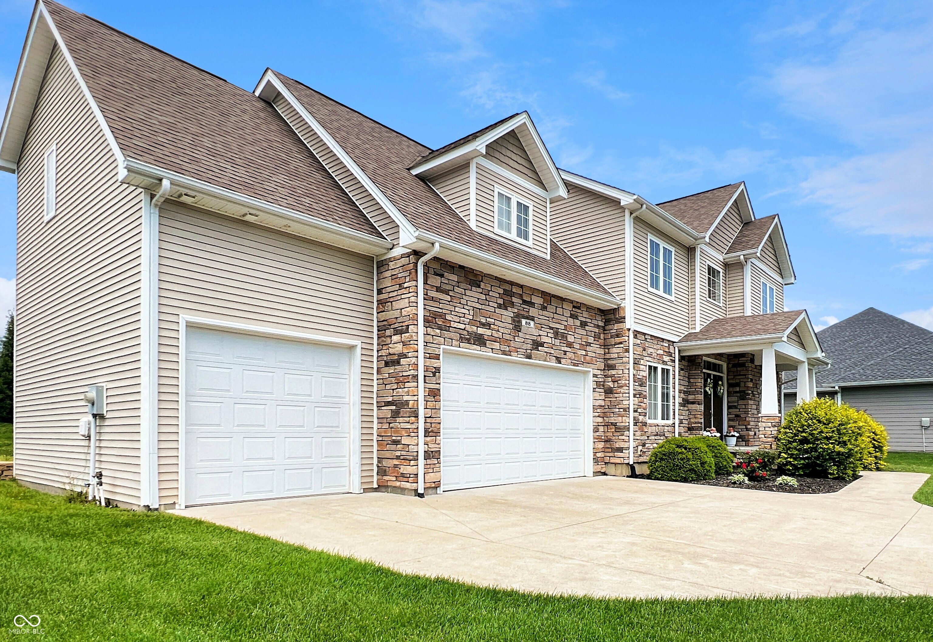 Columbus, Indiana, 47201, United States, 5 Bedrooms Bedrooms, ,4 BathroomsBathrooms,Residential,For Sale,2048800