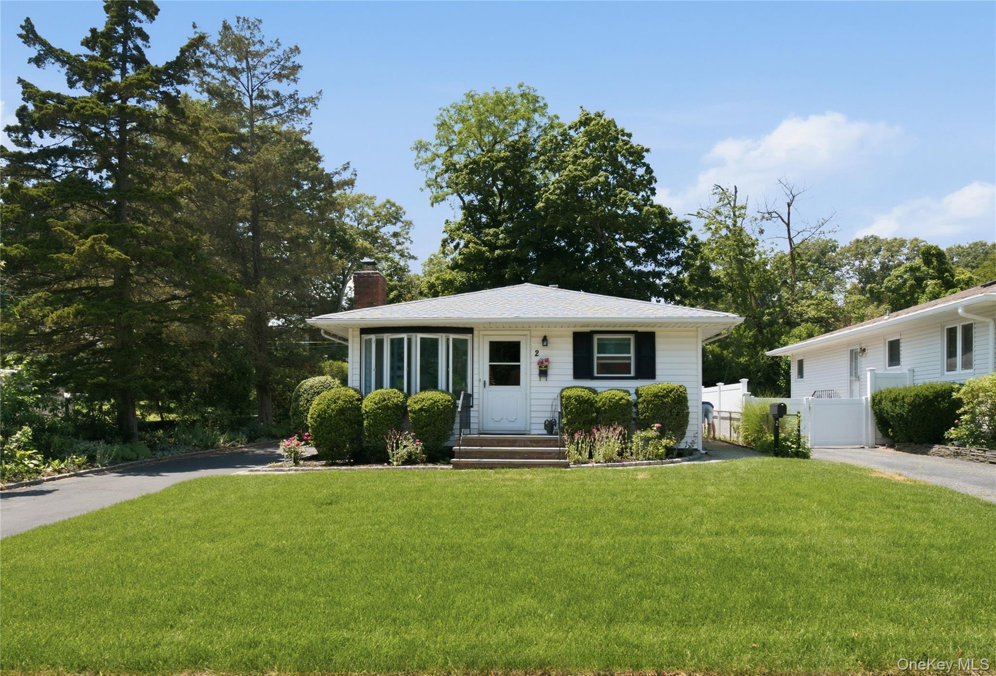  2 Hilltop Drive, Bayville, NY, 11709 - 物件實景